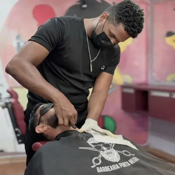 Serviço de Barba Tradicional na Navalha
